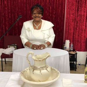 Meet your Posher, Annie